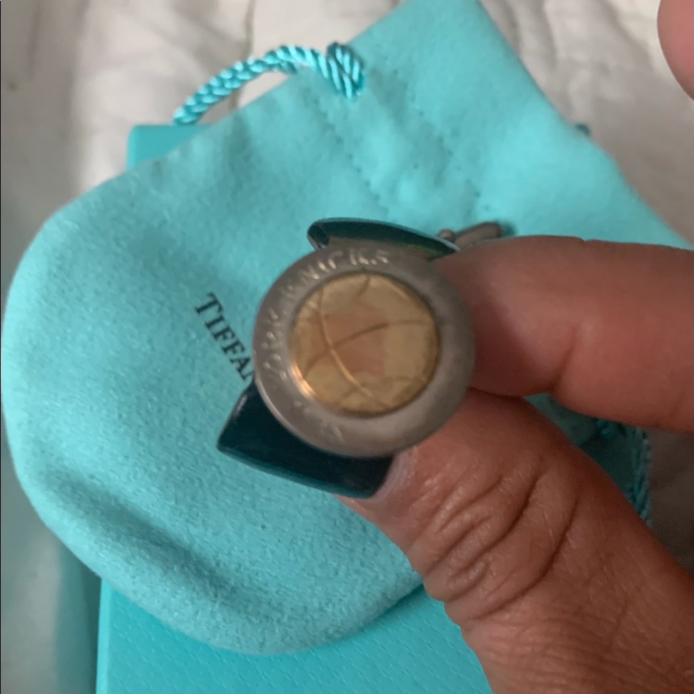Cuff links